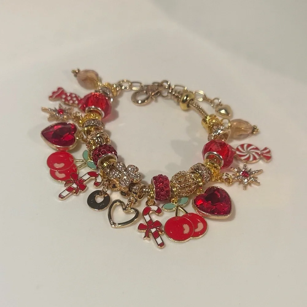 Charming Red and Gold Christmas Heart Bracelet